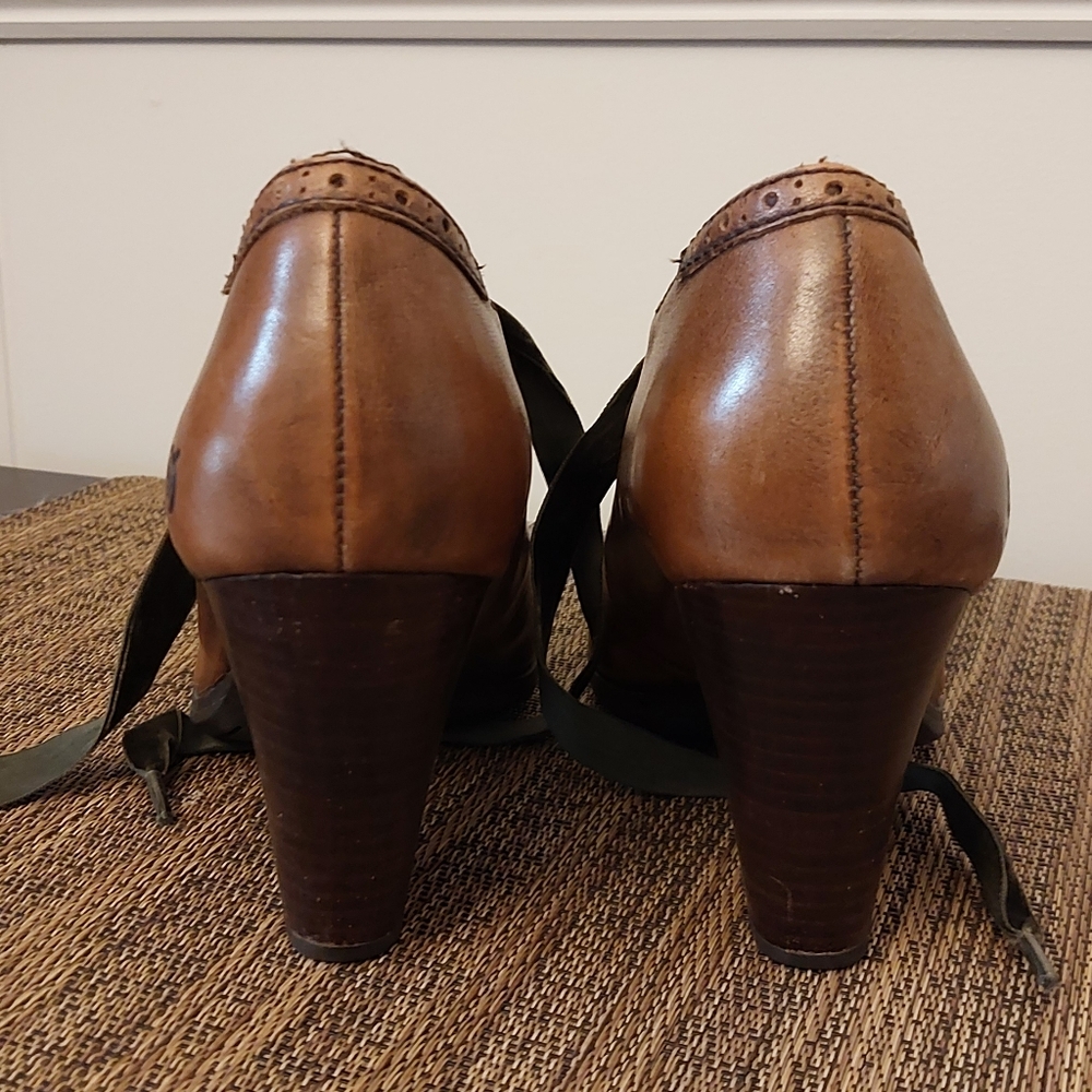 Born Size 6.5 Brown Women's Oxford Shoes - Picture 5 of 7